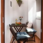 Dalmatian Stone Daire